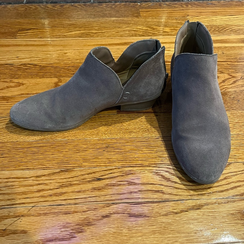 Kenneth Cole Suede Booties